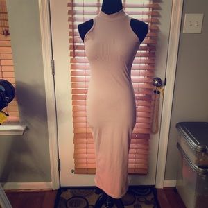 Bodycon pink dress